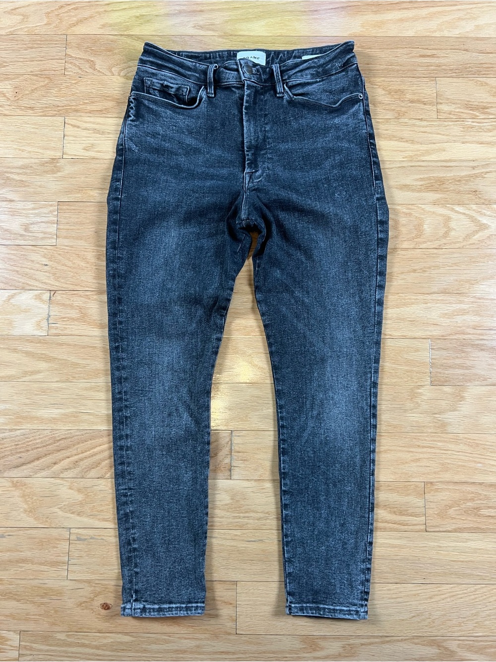 FRAME Women's Le One Skinny Crop Jeans Hughes Washed Black Size 2